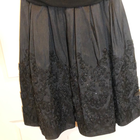 Dress, special occasions,sequined,low back, lk new - Picture 5 of 8